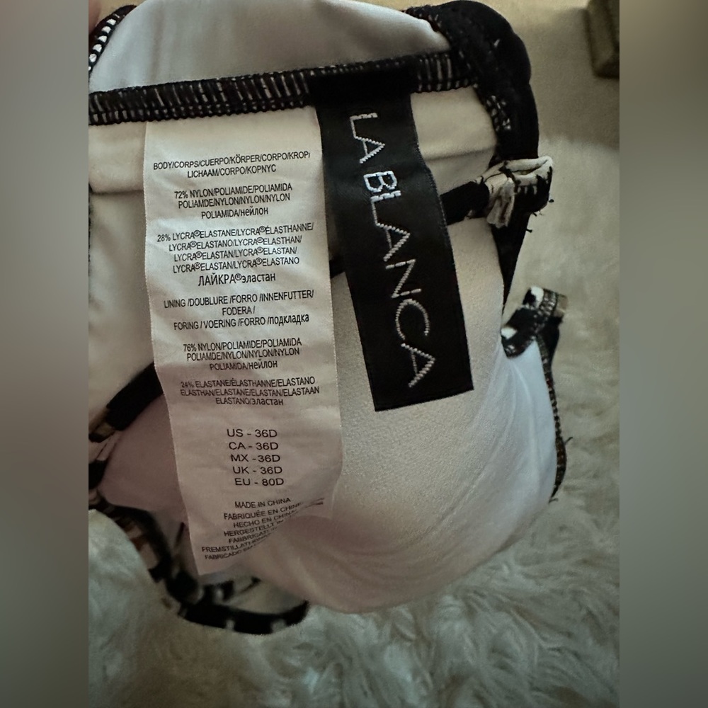 La Blanca Underwire Bikini Top size 36D - Picture 5 of 5